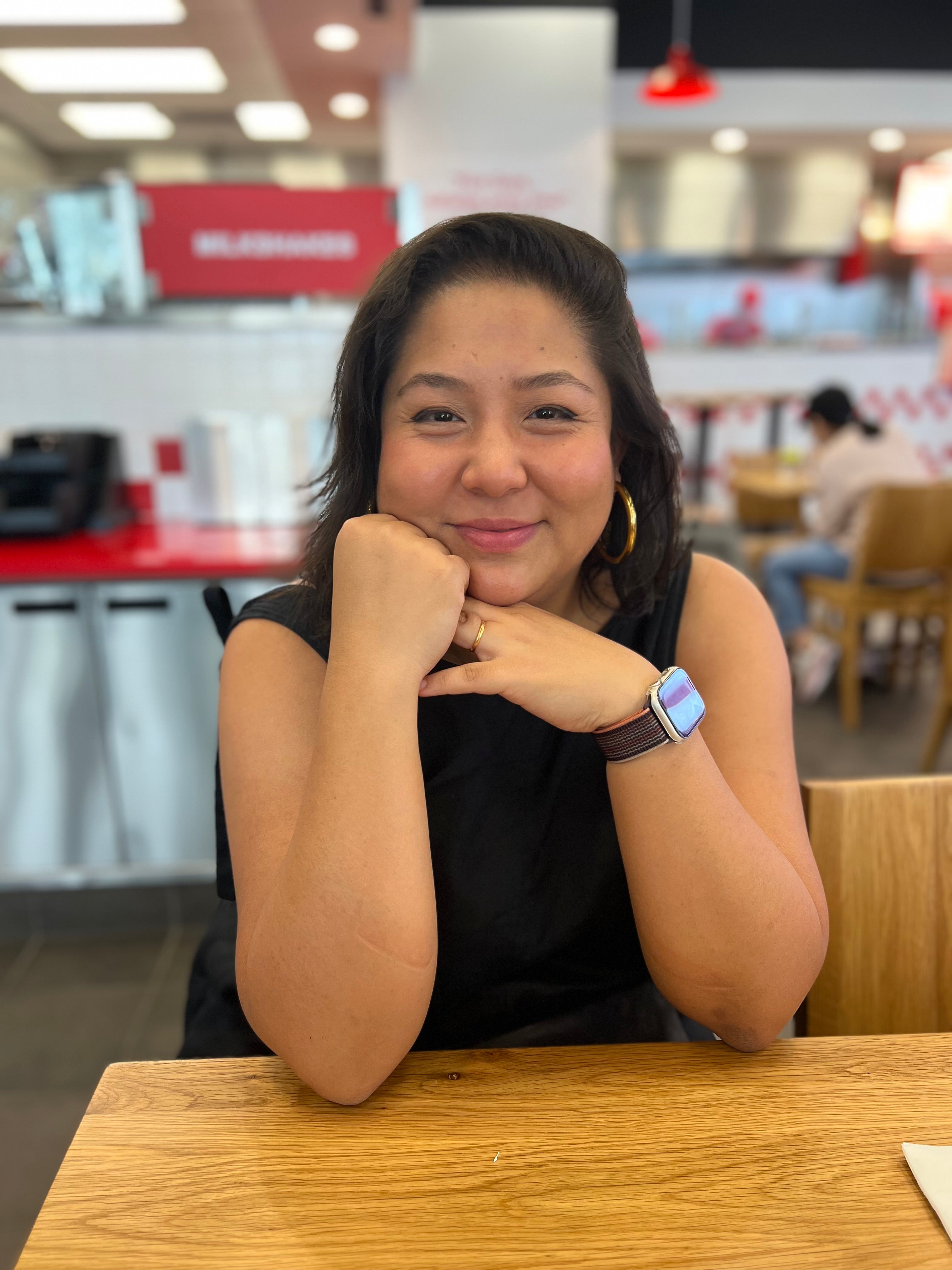 JUSTBCOS Glow Getter - Ili Sulaiman