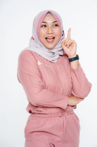 JUSTBCOS Glow Getter: Dr. Alia Zaferi